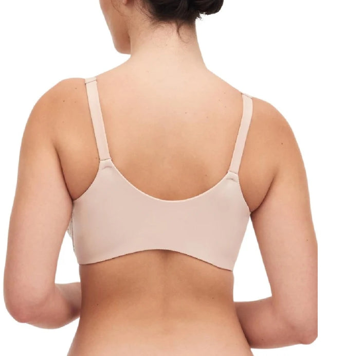 Chantelle Easy Feel Norah T-shirt Bra with front opening - C13F60