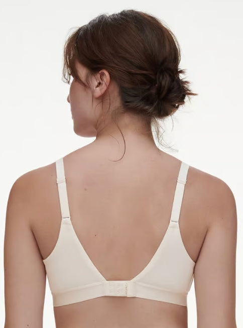 Chantelle Easy Feel Norah Lace wireless bra - Talc - C13F80 ONL