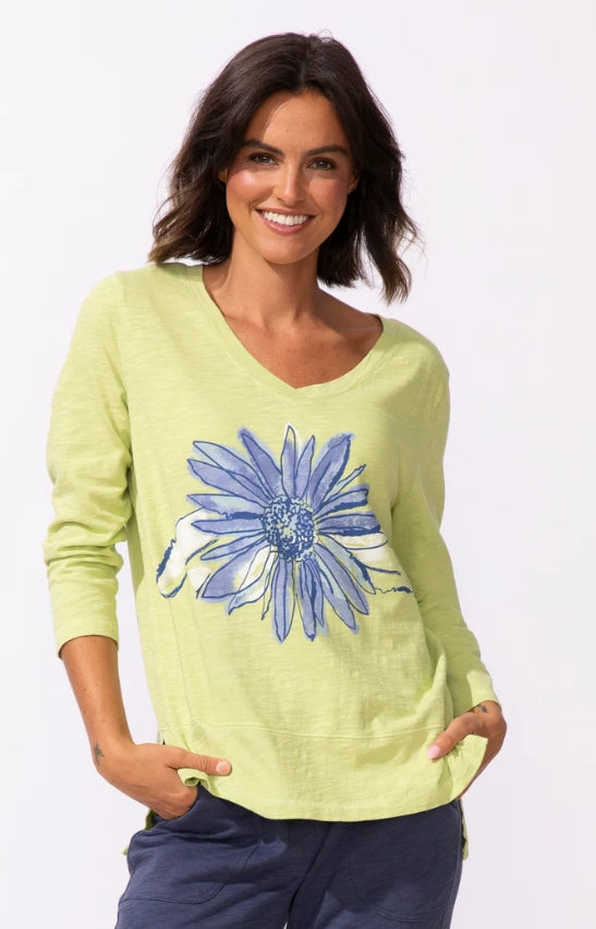 Escape by Habitat "Impressionist Sunflower" 3/4 Easy V Tee - E52641
