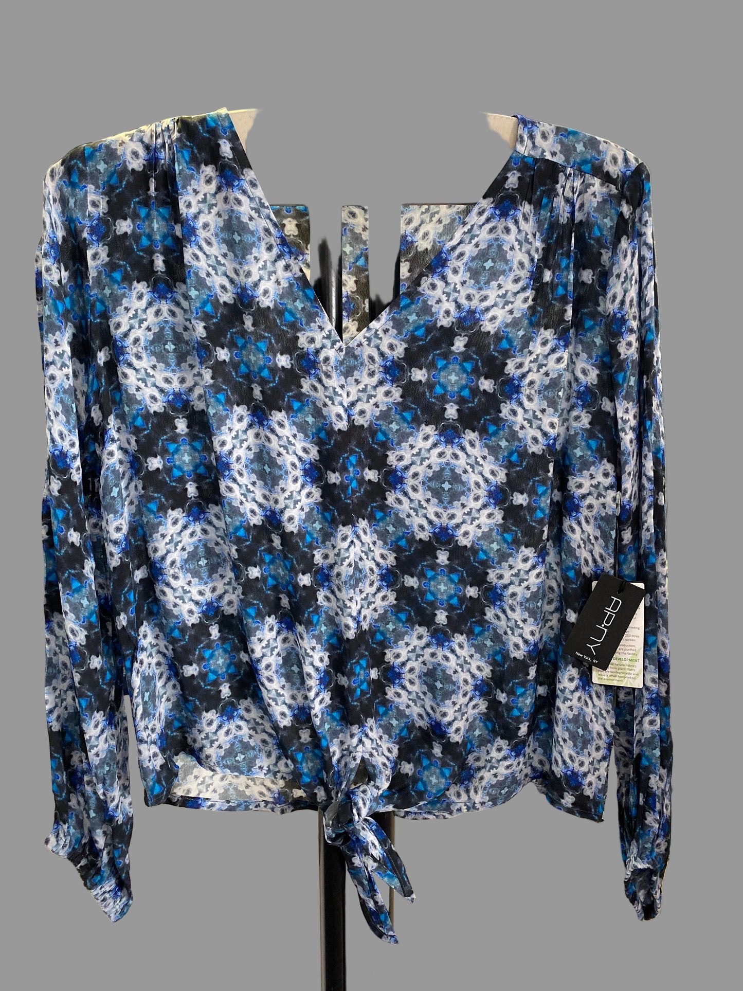 AP.NY Blue Floral Tie-Front Blouse - Small - B54PB518D