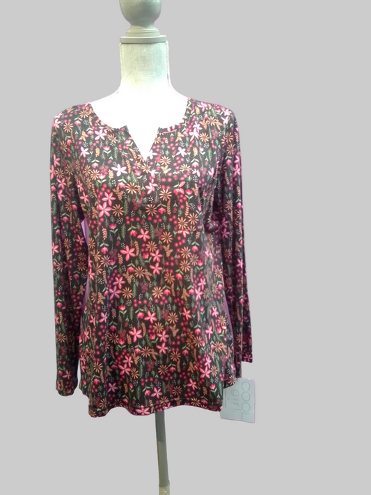 Cool Girl Long Sleeve Top - Flora Field - C151211