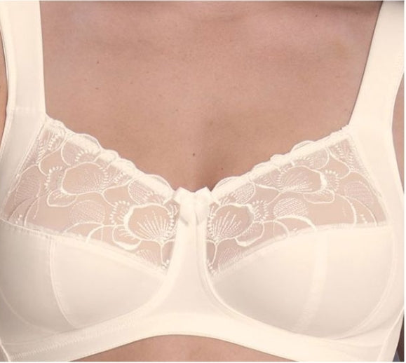 Anita care LUCIA - Mastectomy Bra - 48C - Crystal