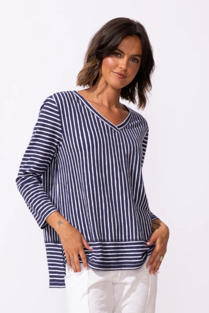 ESCAPE - SANTA BARBARA STRIPE EASY V NECK TEE - 23542