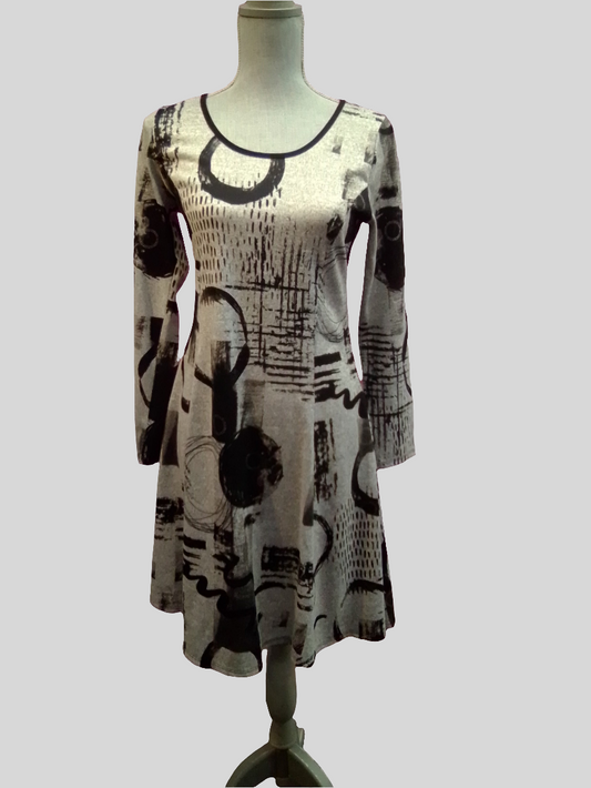Gitane Longe Sleeve Dress - Paris 19777